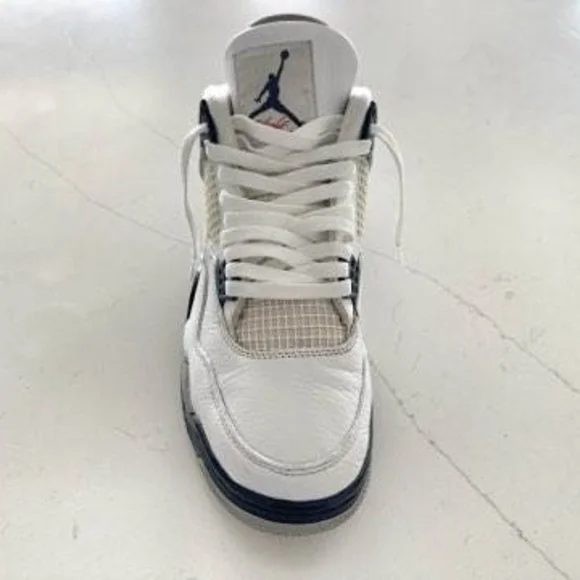 Nike Air Jordan 4 Retro 'Midnight Navy'